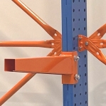 Enkelsidigt grenställ 3 st Pelare, 12 st Arm 800 mm/2500Hx3000Bx800D